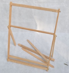 Wooden Ajust Medium Weaving Loom